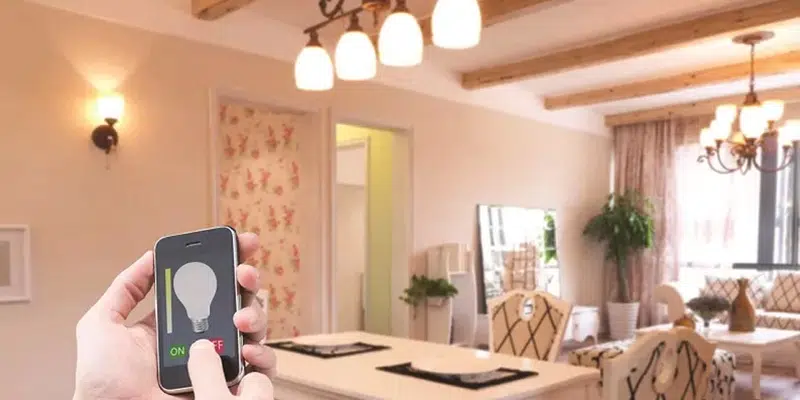 قابلیت کم و زیاد کردن نور با سیستم روشنایی هوشمند