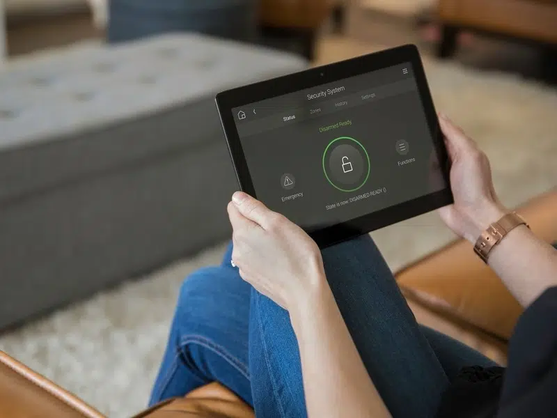 سیستمهای حفاظتی و امنیتی