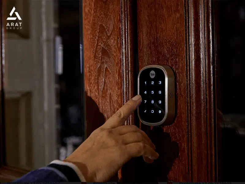 مزایای قفل هوشمند: 5. ایمنی بیشتر برای سالمندان و کودکان