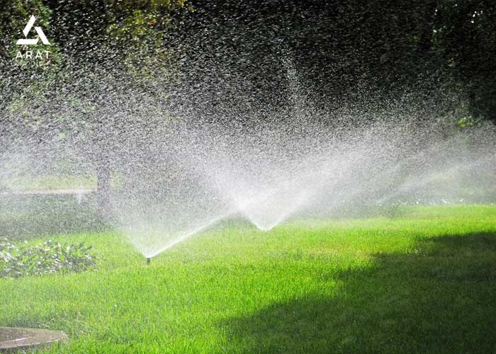 قابلیت کنترل صوتی از ویژگیهای آبیاری هوشمند