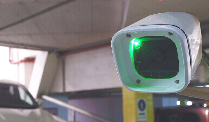 نصب دوربین پلاک خوان در پارکینگ هوشمند