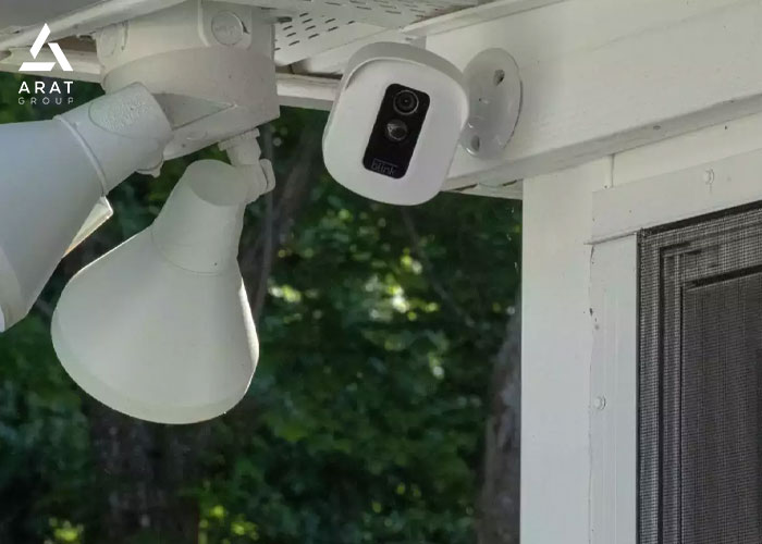 سیستم هشدار هوشمند ترکیبی از دوربین‌های امنیتی داخلی و خارجی