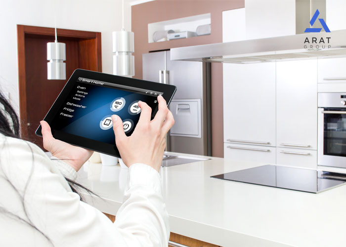 کنترل دما و نور آشپزخانه هوشمند با تبلت از راه دور 